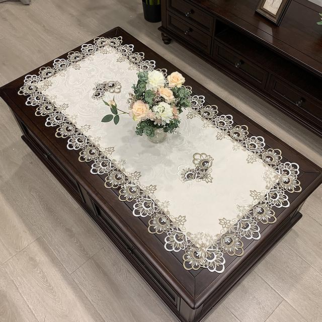 Tablecloth Rectangle Table Cloth European Embroidered Coffee Table Cover Table Western Tea flower Solid Color Fabric Lace Book for Home 50X100cm
Tablecloth Rectangle Table Cloth European Embroidered Coffee Table Cover Table Western Tea flower Solid Color Fabric Lace Book for Home 50X100cm