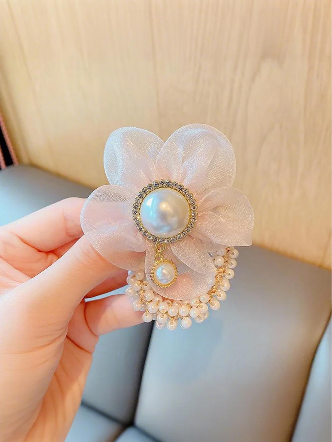 1 шт. Модные резинки для волос со стразами и жемчугом для женщин, аксессуары для волос
1 шт. Модные резинки для волос со стразами и жемчугом для женщин, аксессуары для волос