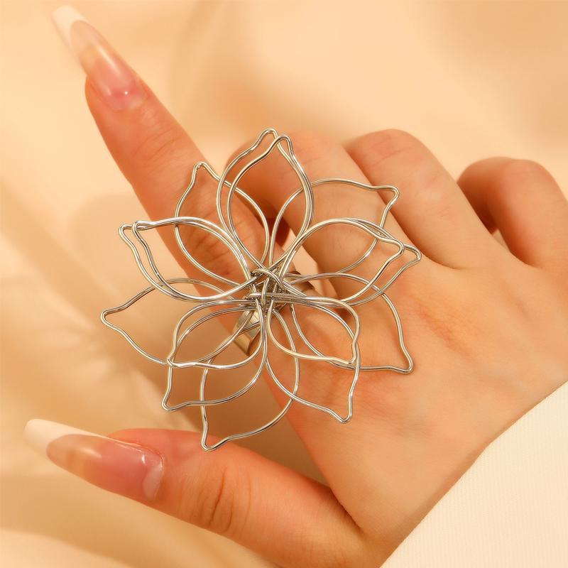 Niche Design Metal Texture Trumpet Flower Shaped Rings for Women Fashion Imitation Pearl Geometric Layered Ring Zircon Set Gift
Niche Design Metal Texture Trumpet Flower Shaped Rings for Women Fashion Imitation Pearl Geometric Layered Ring Zircon Set Gift