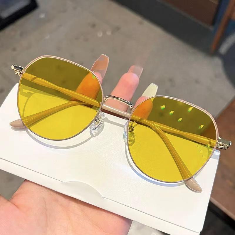 2026 New Fashion Metal-Frame Night Vision Glasses for Myopia Anti-Glare High-Definition Ultra-Lightweight Eyewear 0 To -4.0 -4
2026 New Fashion Metal-Frame Night Vision Glasses for Myopia Anti-Glare High-Definition Ultra-Lightweight Eyewear 0 To -4.0 -4