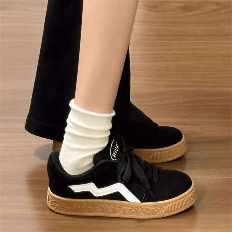 Оригинальные светло-серые уличные скейтбордические туфли женские универсальные нишевые туфли-буханки удобные и износостойкие повседневные туфли 35 чёрный
Оригинальные светло-серые уличные скейтбордические туфли женские универсальные нишевые туфли-буханки удобные и износостойкие повседневные туфли 35 чёрный