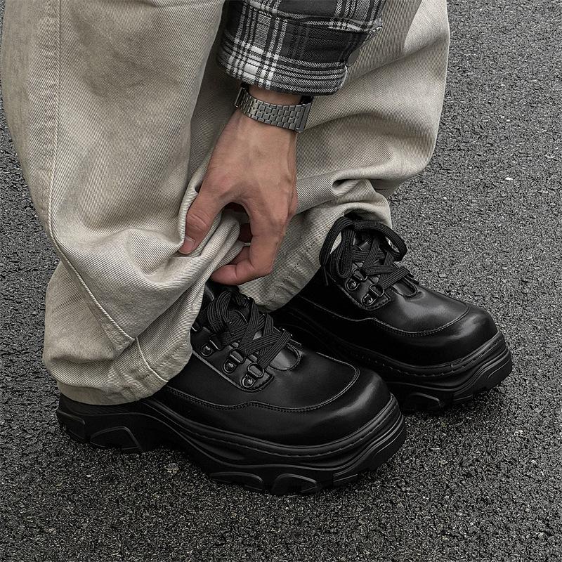 Internet celebrity niche dad shoes men s tide Darth Vader muffin bottom derby shoes British heightened big head leather shoes 23062-Q 38 чёрный
Internet celebrity niche dad shoes men s tide Darth Vader muffin bottom derby shoes British heightened big head leather shoes 23062-Q 38 чёрный