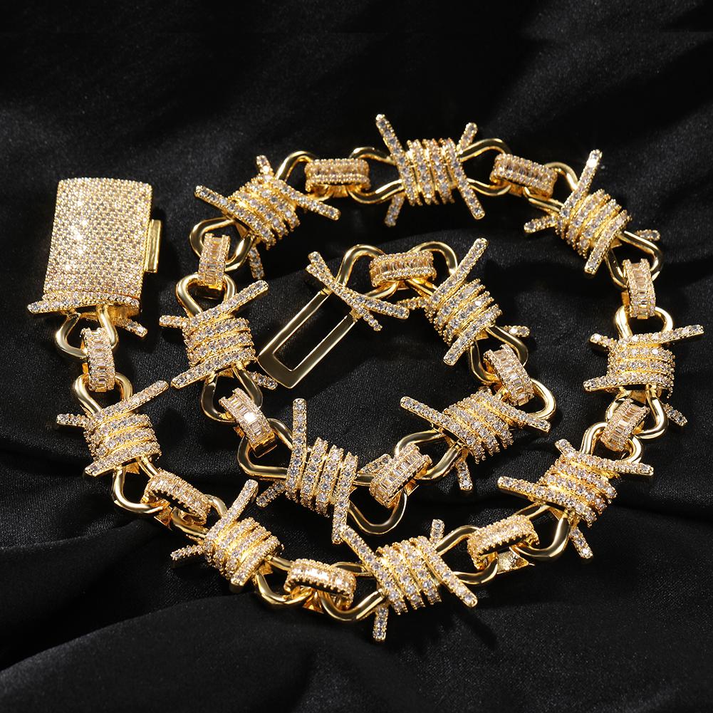 THE BLING KING Barbed Link Chain Necklace Iced Out 5A Cubic Zirconia Bracelet Charm Fashion HipHop Jewelry 7inch bracelet золотой
THE BLING KING Barbed Link Chain Necklace Iced Out 5A Cubic Zirconia Bracelet Charm Fashion HipHop Jewelry 7inch bracelet золотой