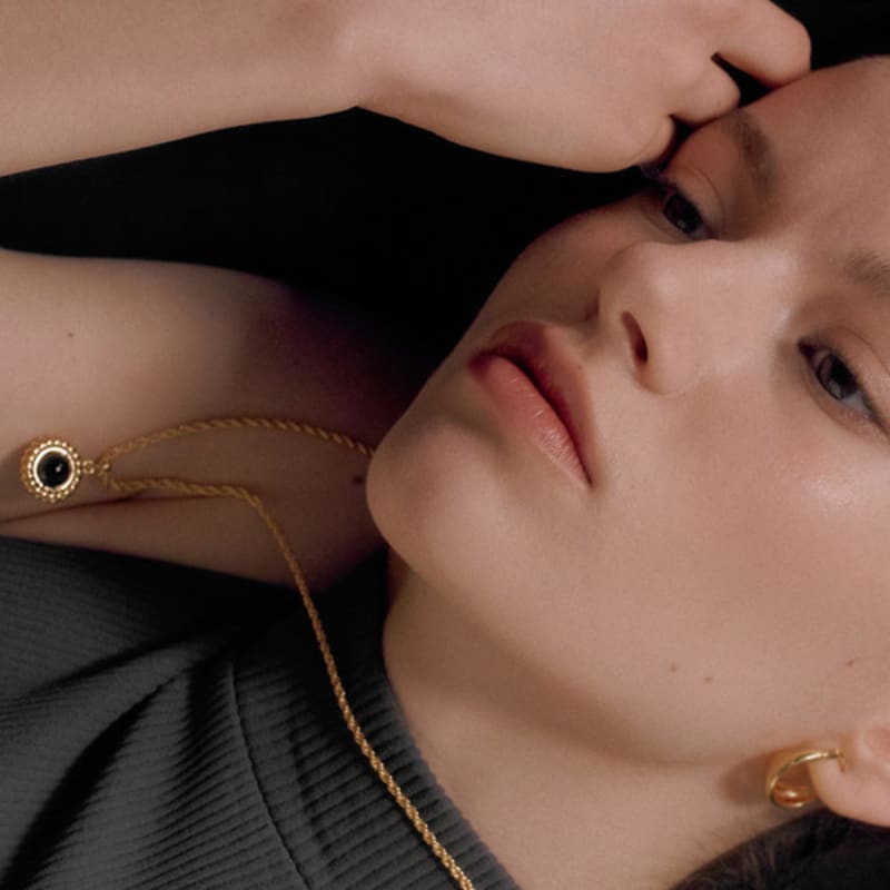 ONEENOUGH Setaria Dream Stone Necklace SILVER
ONEENOUGH Setaria Dream Stone Necklace SILVER