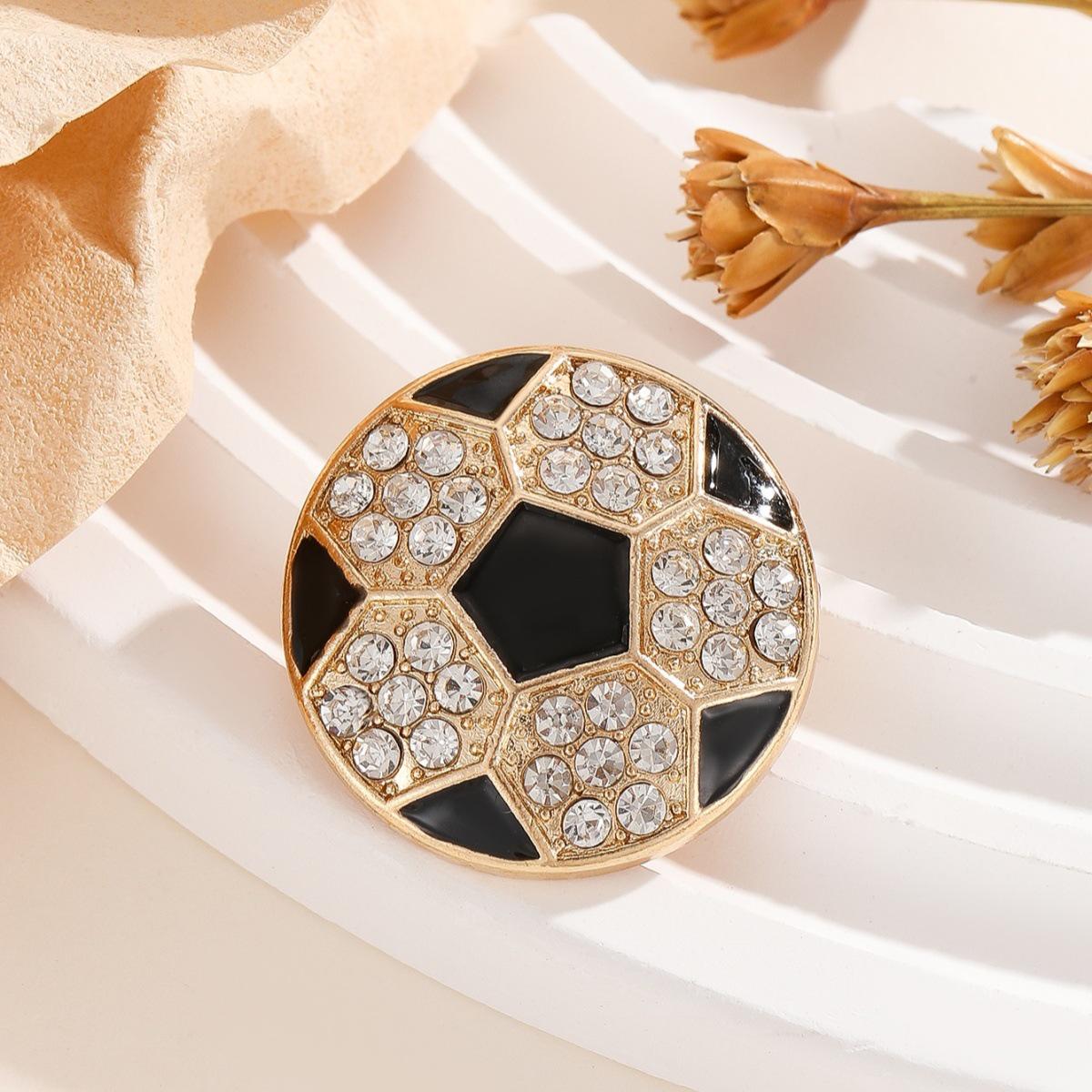 Rhinestone Sports Brooch: Basketball, Football, Baseball & Rugby Fashion Accessory for Clothing and Hats
Rhinestone Sports Brooch: Basketball, Football, Baseball & Rugby Fashion Accessory for Clothing and Hats