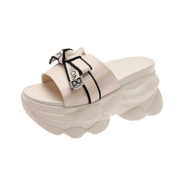 Cool slippers women s summer outer wear ins tide 2025 new versatile fashion fairy muffin thick bottom inner height increase and sandals 40 бежевый
Cool slippers women s summer outer wear ins tide 2025 new versatile fashion fairy muffin thick bottom inner height increase and sandals 40 бежевый