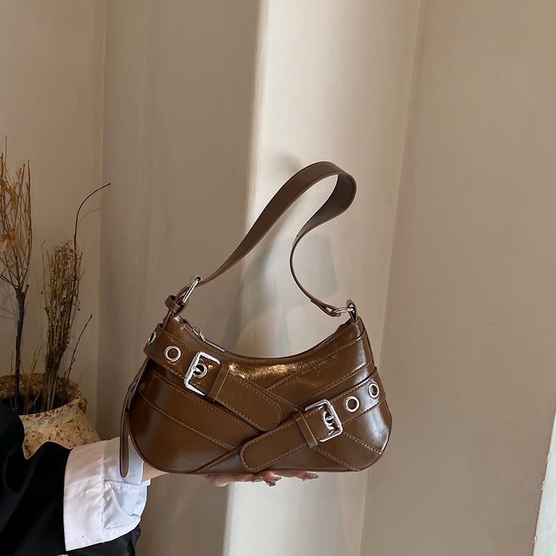 Нишевый дизайн в стиле локомотива, сумка подмышку Spice Girl, женская, новая трендовая универсальная сумка-мессенджер на одно плечо, осень-зима 2025 темно-коричневого
Нишевый дизайн в стиле локомотива, сумка подмышку Spice Girl, женская, новая трендовая универсальная сумка-мессенджер на одно плечо, осень-зима 2025 темно-коричневого