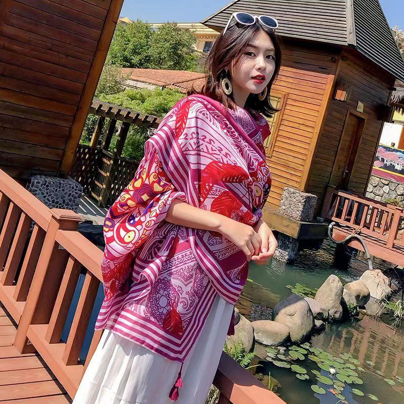 Шарф женский зимние теплые шарфы винтажный богемный этнический стиль шаль накидка пляжное полотенце кисточки 180*90cm
Шарф женский зимние теплые шарфы винтажный богемный этнический стиль шаль накидка пляжное полотенце кисточки 180*90cm