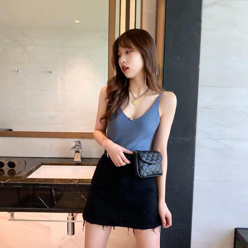 Hyuna Style Backless Slim-Fit V-Neck Knitted Camisole for Women M (90-100 kg) синий
Hyuna Style Backless Slim-Fit V-Neck Knitted Camisole for Women M (90-100 kg) синий