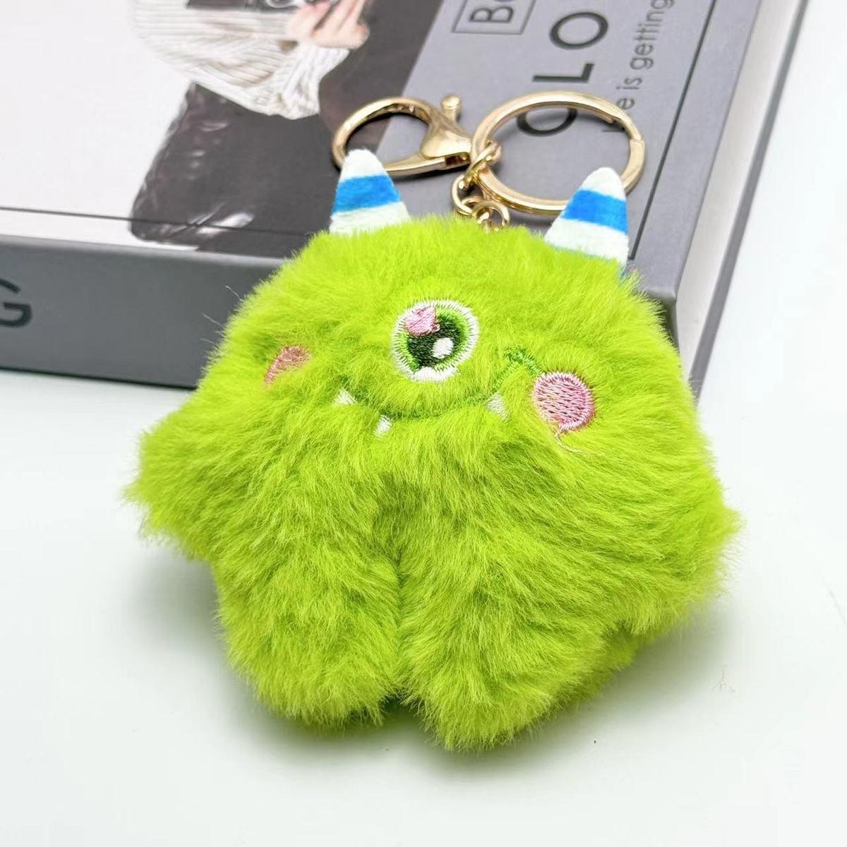 Очаровательный плюшевый брелок-монстрик с большими глазами - подарок для новичка и украшение для рюкзака Standard зелёный
Очаровательный плюшевый брелок-монстрик с большими глазами - подарок для новичка и украшение для рюкзака Standard зелёный