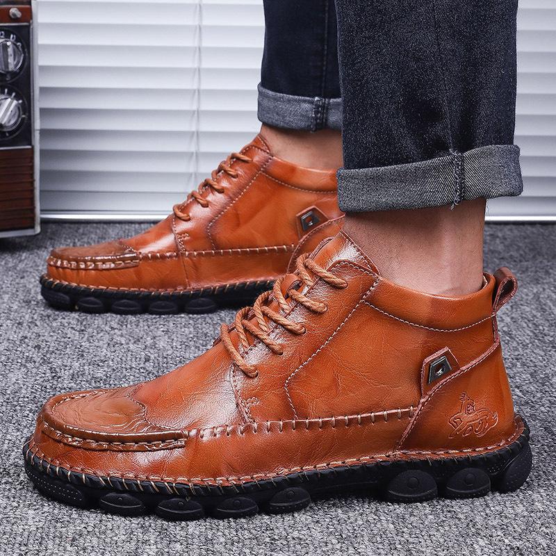 Autumn men s cowhide short boots, foreign trade large size outdoor casual shoes leather boots high-top shoes Martin shoes men s shoes 38 чорний
Autumn men s cowhide short boots, foreign trade large size outdoor casual shoes leather boots high-top shoes Martin shoes men s shoes 38 чорний