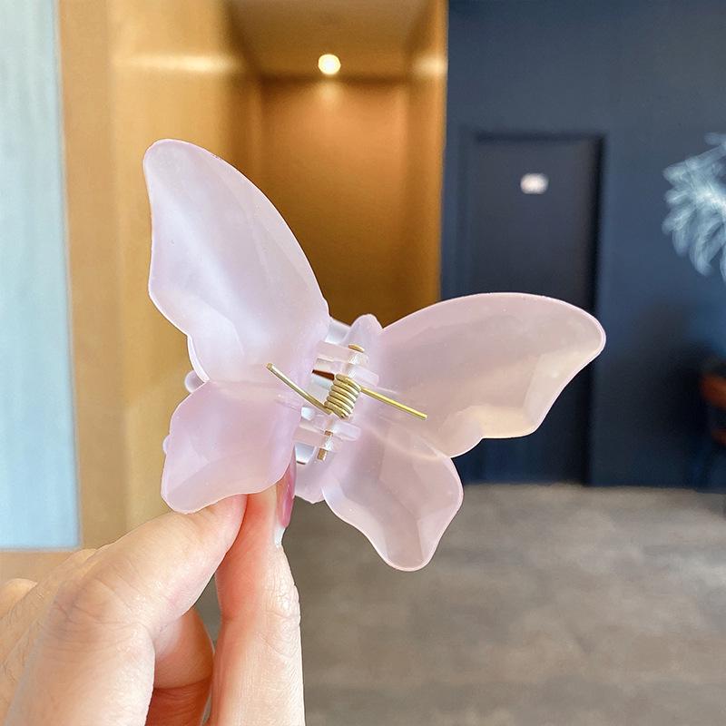 Прозрачный зажим-краб «Бабочка» для летней прически «полупучок» - Матовая заколка для волос фиолетовый
Прозрачный зажим-краб «Бабочка» для летней прически «полупучок» - Матовая заколка для волос фиолетовый