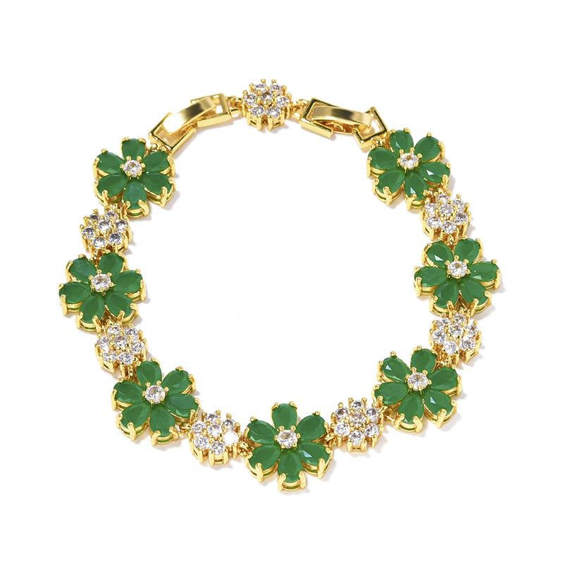 У девушек есть деньги, чтобы тратить деньги на роскошные браслеты из циркония, а женские модные браслеты высокого класса с изумрудами невозможно стереть.
У девушек есть деньги, чтобы тратить деньги на роскошные браслеты из циркония, а женские модные браслеты высокого класса с изумрудами невозможно стереть.