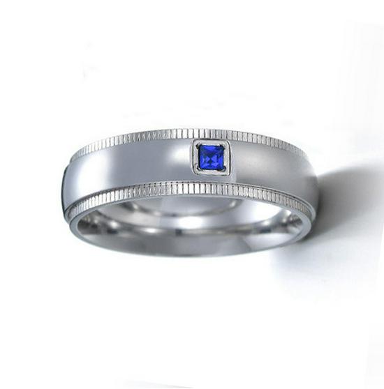 European Fashion His Queen & Her King Crown Titanium Steel Couple Rings Size 7
European Fashion His Queen & Her King Crown Titanium Steel Couple Rings Size 7