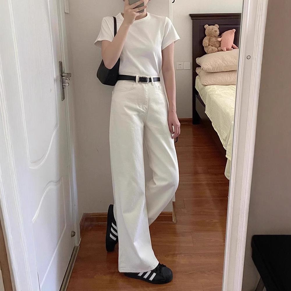 Women s Bestseller White Wide-Leg Jeans - Loose Fit, Narrow Straight Leg, Summer 2025 Collection. M белый
Women s Bestseller White Wide-Leg Jeans - Loose Fit, Narrow Straight Leg, Summer 2025 Collection. M белый