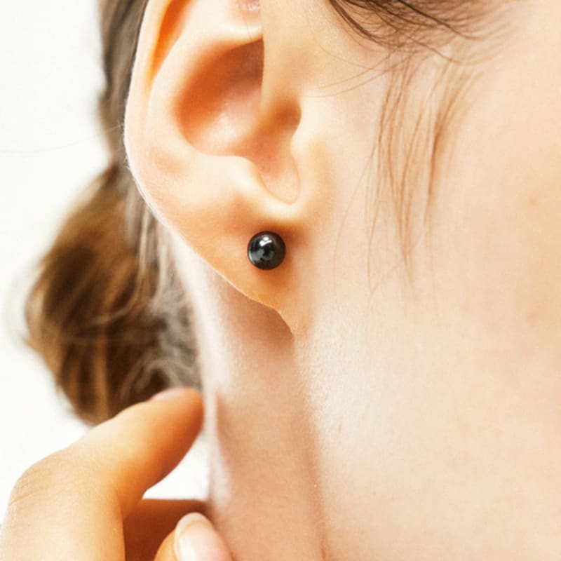 LUNNE 14k Hematite Gemstone Stud Earrings (14k Gold) #LFE30 Gold (pair)
LUNNE 14k Hematite Gemstone Stud Earrings (14k Gold) #LFE30 Gold (pair)