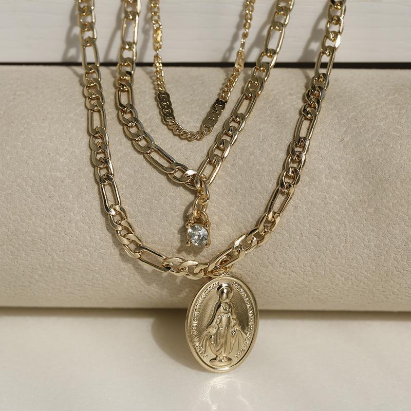 Layered Hip-Hop Style Metal Necklace for Women - European & American Design золотой
Layered Hip-Hop Style Metal Necklace for Women - European & American Design золотой