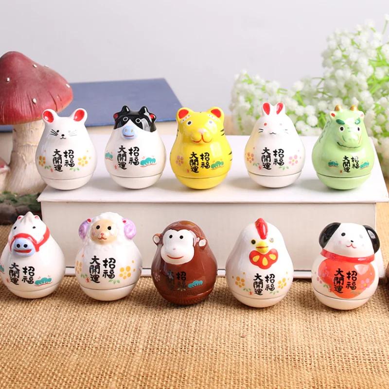 Ceramic Tumbler Decoration Creative 12 Zodiac Fortunate Tiger Rabbit Dragon Ornaments Household Desktop Auspicious Decorations 3.9x4x5.1cm
Ceramic Tumbler Decoration Creative 12 Zodiac Fortunate Tiger Rabbit Dragon Ornaments Household Desktop Auspicious Decorations 3.9x4x5.1cm
