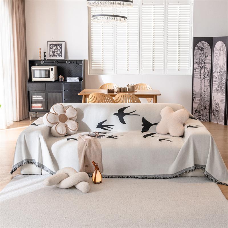New Swallow Chenier Sofa Cushion Light Luxury Sofa Cover Universal Cover Premium Sofa Cover Four Seasons Universal Sofa Towel 180*130
New Swallow Chenier Sofa Cushion Light Luxury Sofa Cover Universal Cover Premium Sofa Cover Four Seasons Universal Sofa Towel 180*130