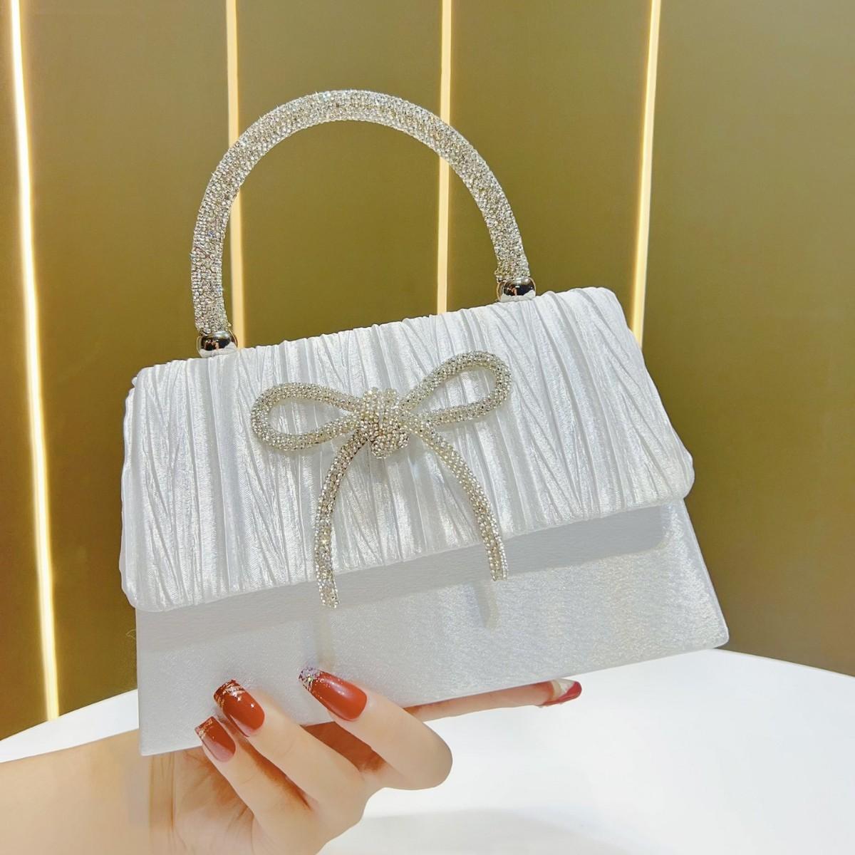 2025 New Women Butterfly Diamond Evening Bags Rhinestones Fashionable Shoulder Crossbody Bags Party Wedding Chain Clutch 21-5-19.5 cm серебряный
2025 New Women Butterfly Diamond Evening Bags Rhinestones Fashionable Shoulder Crossbody Bags Party Wedding Chain Clutch 21-5-19.5 cm серебряный