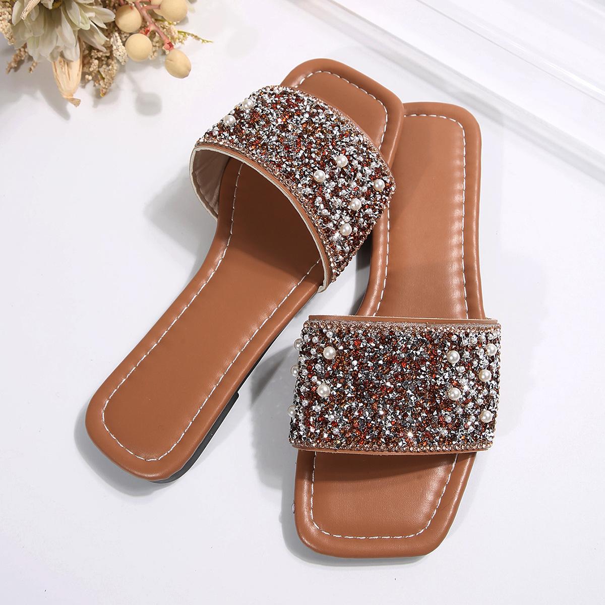 Модные женские повседневные тапочки с одним словом, украшенные стразами и жемчугом, квадратные тапочки на одну ногу, универсальные плоские тапочки 43 шоколадный
Модные женские повседневные тапочки с одним словом, украшенные стразами и жемчугом, квадратные тапочки на одну ногу, универсальные плоские тапочки 43 шоколадный