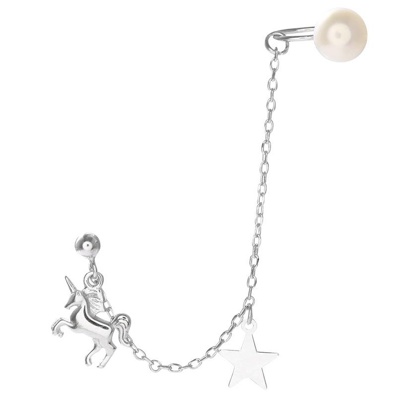 Зажим для ушей в виде единорога без отверстия для уха, милый зажим для ушей серии Sen, японский и корейский дизайн в виде сердца для девочек, маленький дизайн, длинный зажим для ушей с жемчужной звездой
Зажим для ушей в виде единорога без отверстия для уха, милый зажим для ушей серии Sen, японский и корейский дизайн в виде сердца для девочек, маленький дизайн, длинный зажим для ушей с жемчужной звездой