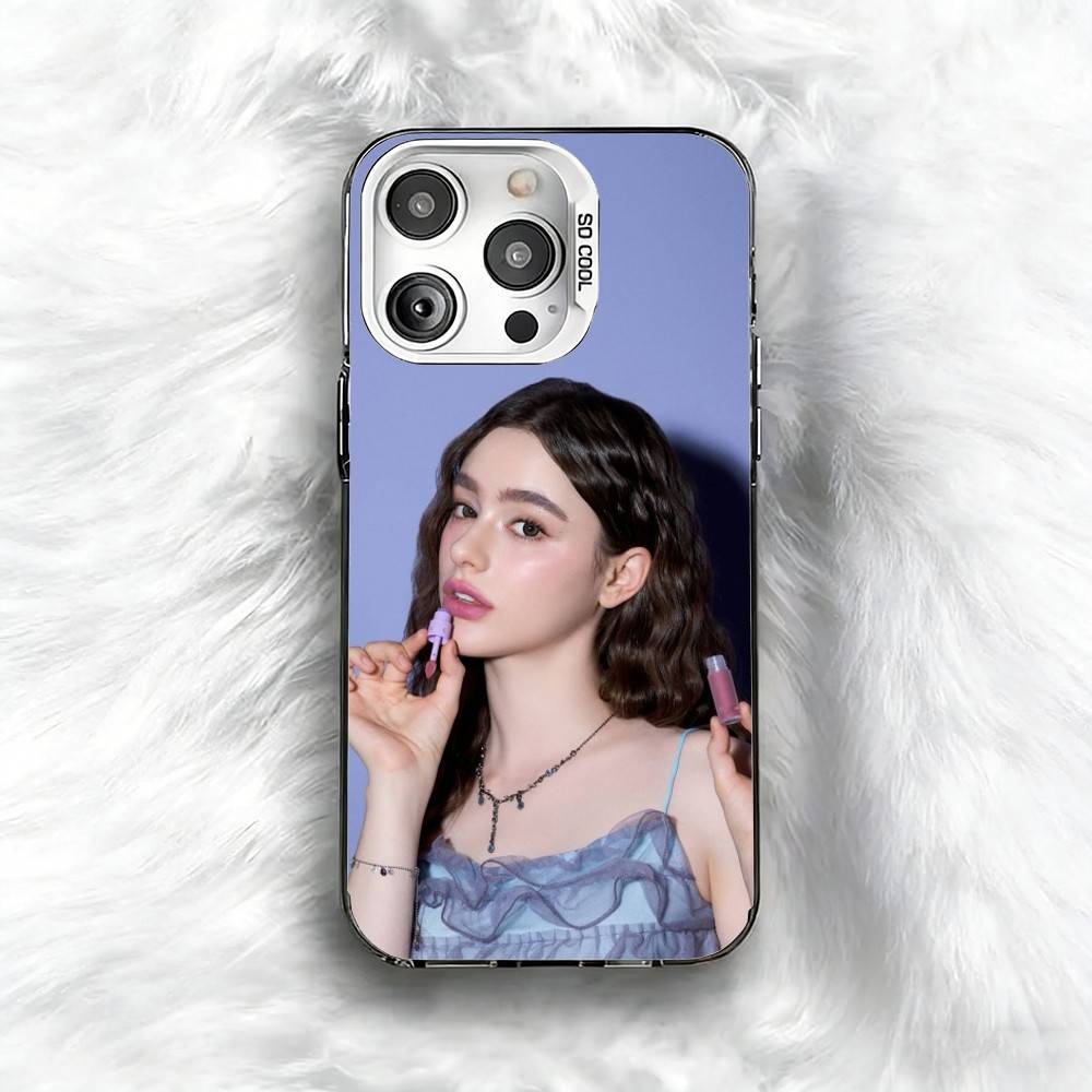 D-Dasha T-Taran Phone Case For iPhone 16 17 15 14 12 13 Pro Max Black Color Shockproof Cover iPhone14Pro
D-Dasha T-Taran Phone Case For iPhone 16 17 15 14 12 13 Pro Max Black Color Shockproof Cover iPhone14Pro