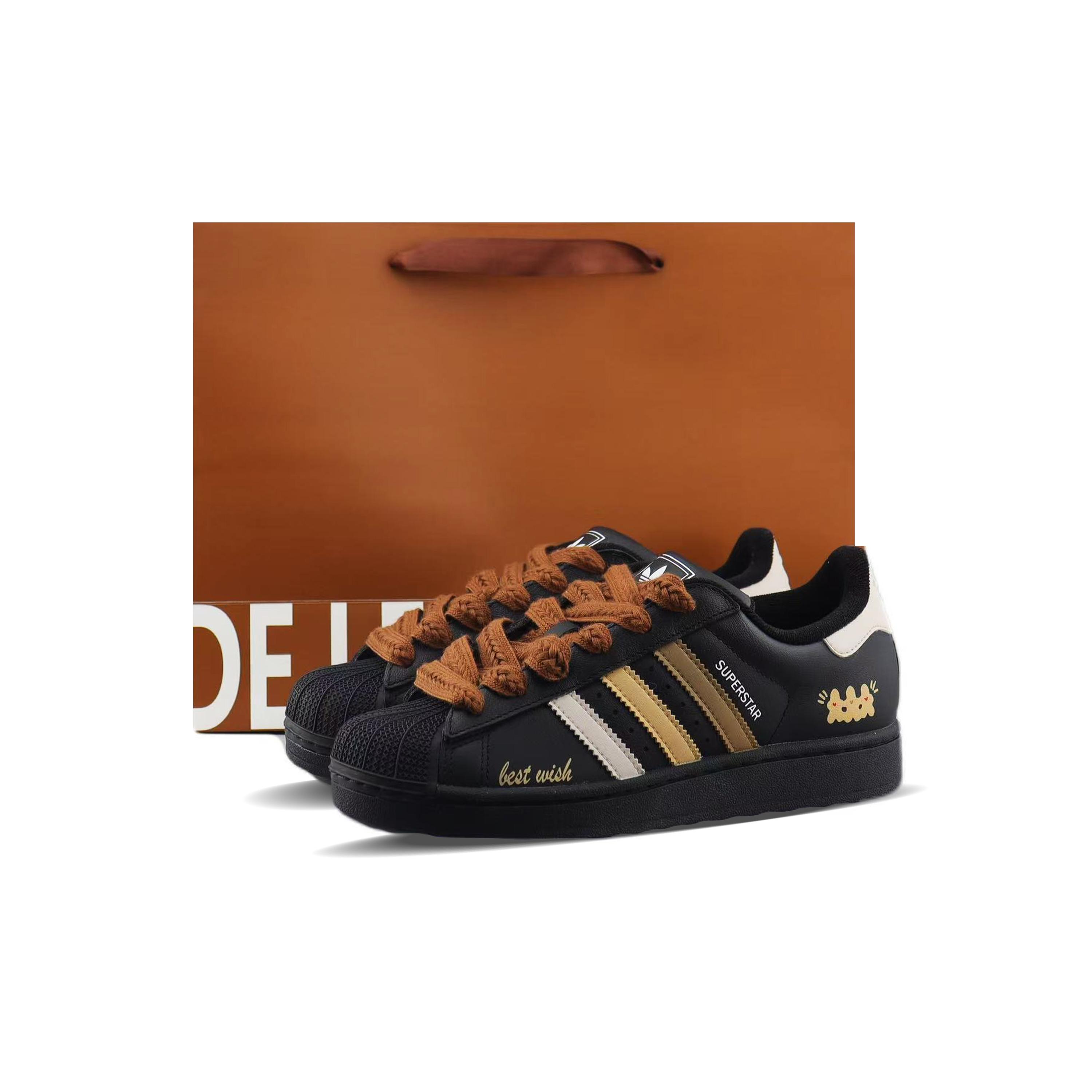 Adidas Originals Superstar 2 Abrasion Resistant Low top Skateboard Shoes Unisex Black Silver JI0079(Team840- ) 36⅔
Adidas Originals Superstar 2 Abrasion Resistant Low top Skateboard Shoes Unisex Black Silver JI0079(Team840- ) 36⅔