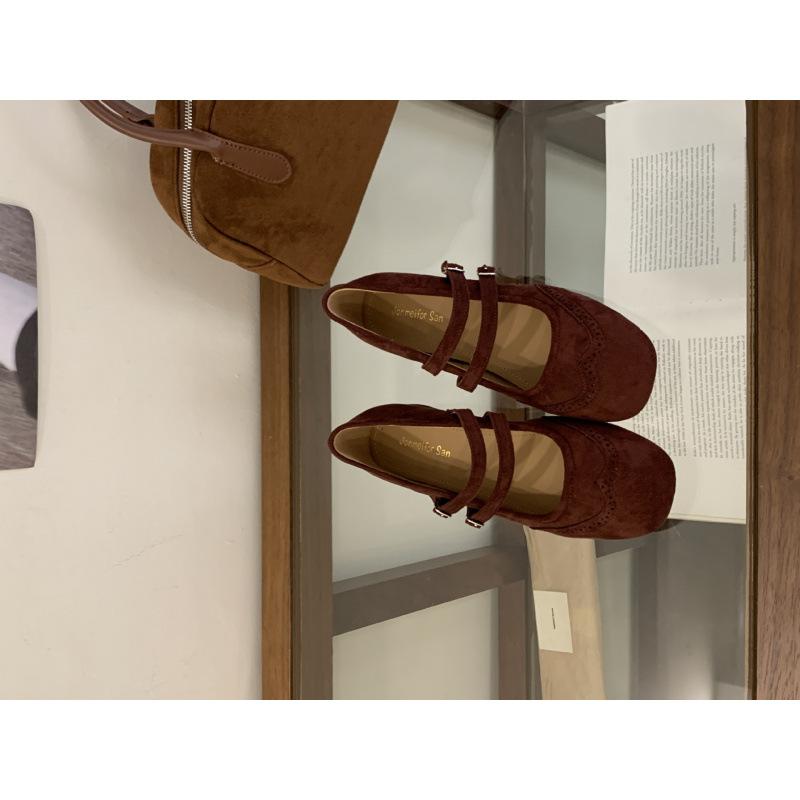 French retro double buckle with Mary Jane shoes, shallow mouth inner height increase single shoes, autumn new fairy ballet beanie shoes 39 бордовый
French retro double buckle with Mary Jane shoes, shallow mouth inner height increase single shoes, autumn new fairy ballet beanie shoes 39 бордовый