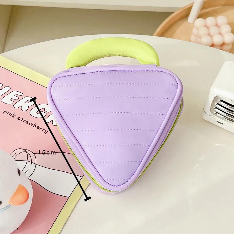 Triangle Dopamine Makeup Bag Women Portable Lipstick Storage Pencil Case Large Capacity Toiletry Bag Macaron Color Blocking
Triangle Dopamine Makeup Bag Women Portable Lipstick Storage Pencil Case Large Capacity Toiletry Bag Macaron Color Blocking