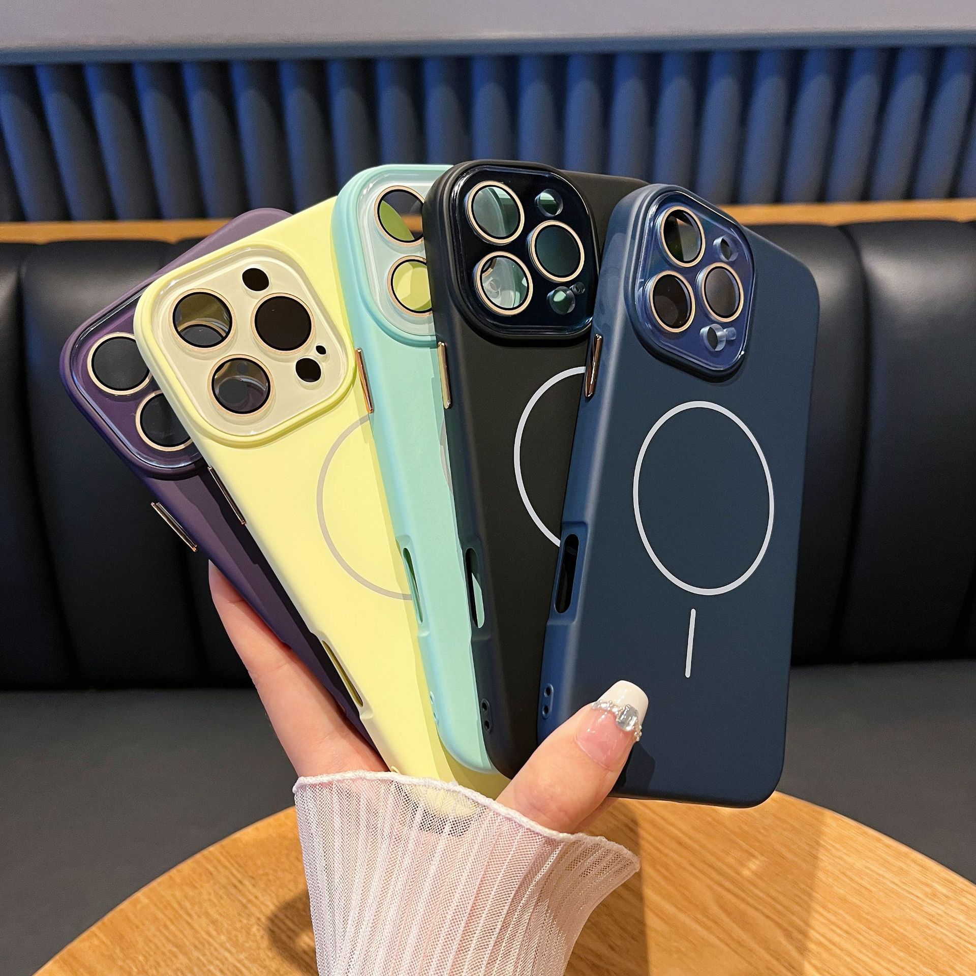 Suitable for Apple 16 Liquid Silicone Phone Case, Iphone15 Fine Ring Magnetic 14promax Full Cover 13 Skin Feel 12 iPhone 16ProMAX
Suitable for Apple 16 Liquid Silicone Phone Case, Iphone15 Fine Ring Magnetic 14promax Full Cover 13 Skin Feel 12 iPhone 16ProMAX