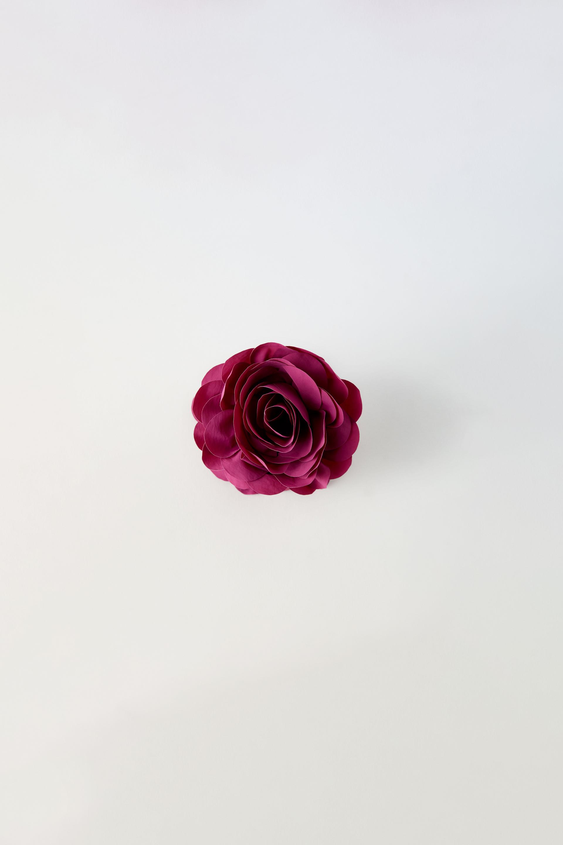 ЗАЖИМ ДЛЯ ВОЛОС ЦВЕТОК 
ЗАЖИМ ДЛЯ ВОЛОС ЦВЕТОК