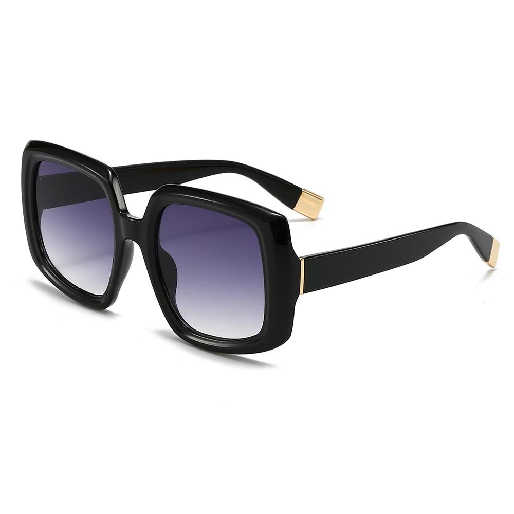 New Colorful Square Sunglasses Women Gradient Frame Men Travel Shades Male Female Uv400 Retro Brand Designer Luxury as picture
New Colorful Square Sunglasses Women Gradient Frame Men Travel Shades Male Female Uv400 Retro Brand Designer Luxury as picture