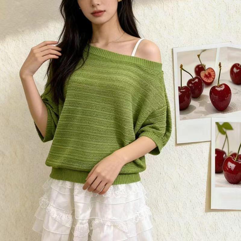 New Style Summer Out Solid Loose All Match Batwing Sleeve Thin Knitted Pullovers Loose-fitting, Stylish Top One Size
New Style Summer Out Solid Loose All Match Batwing Sleeve Thin Knitted Pullovers Loose-fitting, Stylish Top One Size