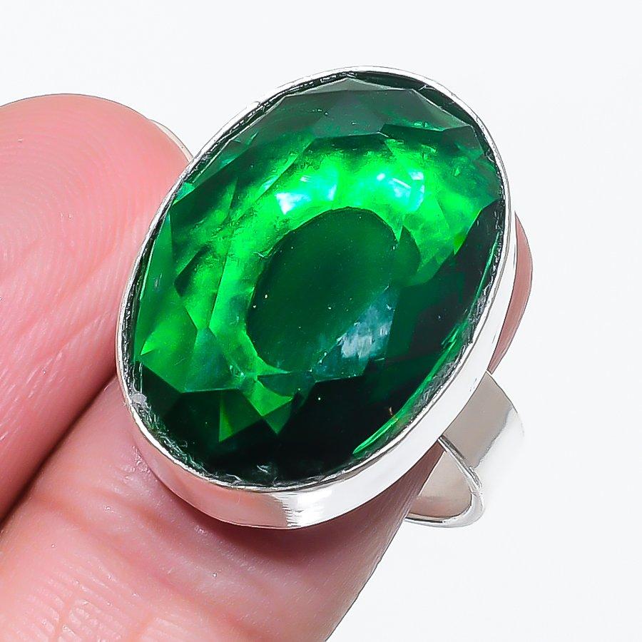 Natural Chrome Diopside Gemstone 925 Sterling Silver Jewelry Ring Size 9 j0r71
Natural Chrome Diopside Gemstone 925 Sterling Silver Jewelry Ring Size 9 j0r71