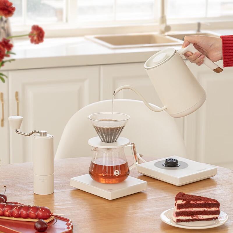 Timemore Chestnut C3S Pour Over Coffee Gift Set
Timemore Chestnut C3S Pour Over Coffee Gift Set