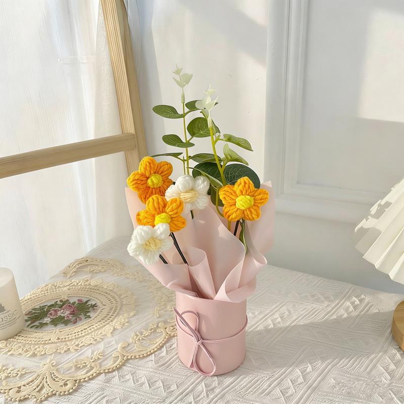 1pcs Handmade Crocheted Bucket Bouquet Daisies Braid Mother s Day Valentine s Day Birthday Wedding Home Decoration помаранчевий
1pcs Handmade Crocheted Bucket Bouquet Daisies Braid Mother s Day Valentine s Day Birthday Wedding Home Decoration помаранчевий