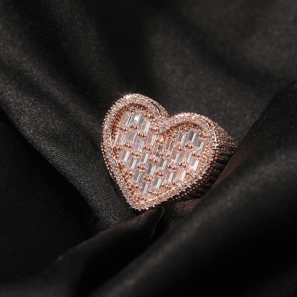THE BLING KING Big Baguettecz Heart Ring Full Paved Out Square Red Purplle Cubic Zirconia HipHop Ring Punk Jewelry For Men Women 9 рожевий колір золота
THE BLING KING Big Baguettecz Heart Ring Full Paved Out Square Red Purplle Cubic Zirconia HipHop Ring Punk Jewelry For Men Women 9 рожевий колір золота