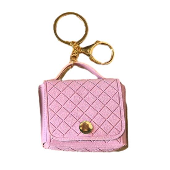 Брелок-подвеска из искусственной кожи Ромбовидное тиснение Мини-сумочка Форма Брелок с пряжкой двойного назначения Аксессуары для рюкзака розовый
Брелок-подвеска из искусственной кожи Ромбовидное тиснение Мини-сумочка Форма Брелок с пряжкой двойного назначения Аксессуары для рюкзака розовый