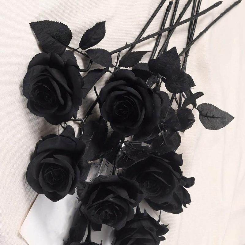 1piece single branch black rose, suitable for Halloween Day of the Dead holiday decoration, rose birthday wedding decoration M
1piece single branch black rose, suitable for Halloween Day of the Dead holiday decoration, rose birthday wedding decoration M