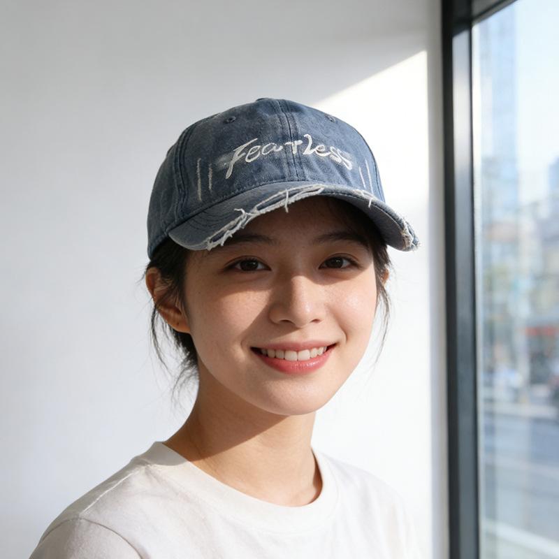 Tide and washed old letter youth street cap outdoor big head circumference showing face small sun hat regular
Tide and washed old letter youth street cap outdoor big head circumference showing face small sun hat regular