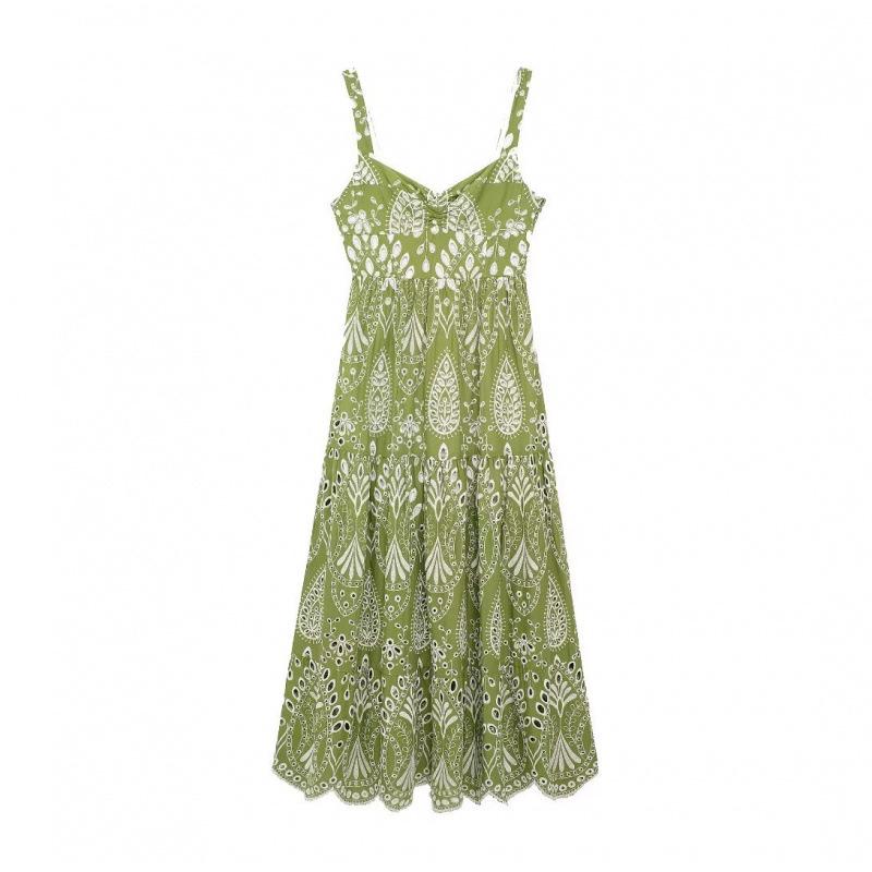 European & American Women s Embroidered Spaghetti Strap Midi Dress Large зелёный
European & American Women s Embroidered Spaghetti Strap Midi Dress Large зелёный