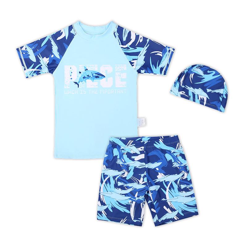 Boys Quick-Drying Camouflage Swimsuit Set - Short Sleeve Sun Protection, Medium & Large Sizes, Two-Piece Swimwear 140
Boys Quick-Drying Camouflage Swimsuit Set - Short Sleeve Sun Protection, Medium & Large Sizes, Two-Piece Swimwear 140