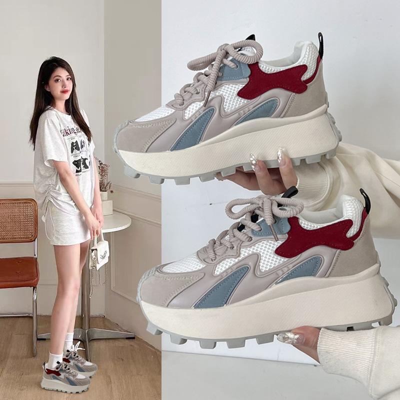 Dad shoes women s mesh breathable and light casual Forrest Gump shoes versatile sports shoes 2025 summer new muffin thick sole 40 зелений
Dad shoes women s mesh breathable and light casual Forrest Gump shoes versatile sports shoes 2025 summer new muffin thick sole 40 зелений
