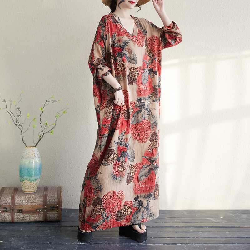 Женское всесезонное длинное платье One Size
Женское всесезонное длинное платье One Size