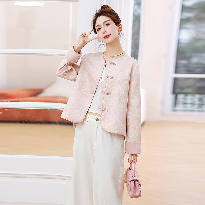 2025 Women s Spring Jacquard Color Block Retro Jacket with Frog Buttons M (90-110 jin) розовый
2025 Women s Spring Jacquard Color Block Retro Jacket with Frog Buttons M (90-110 jin) розовый