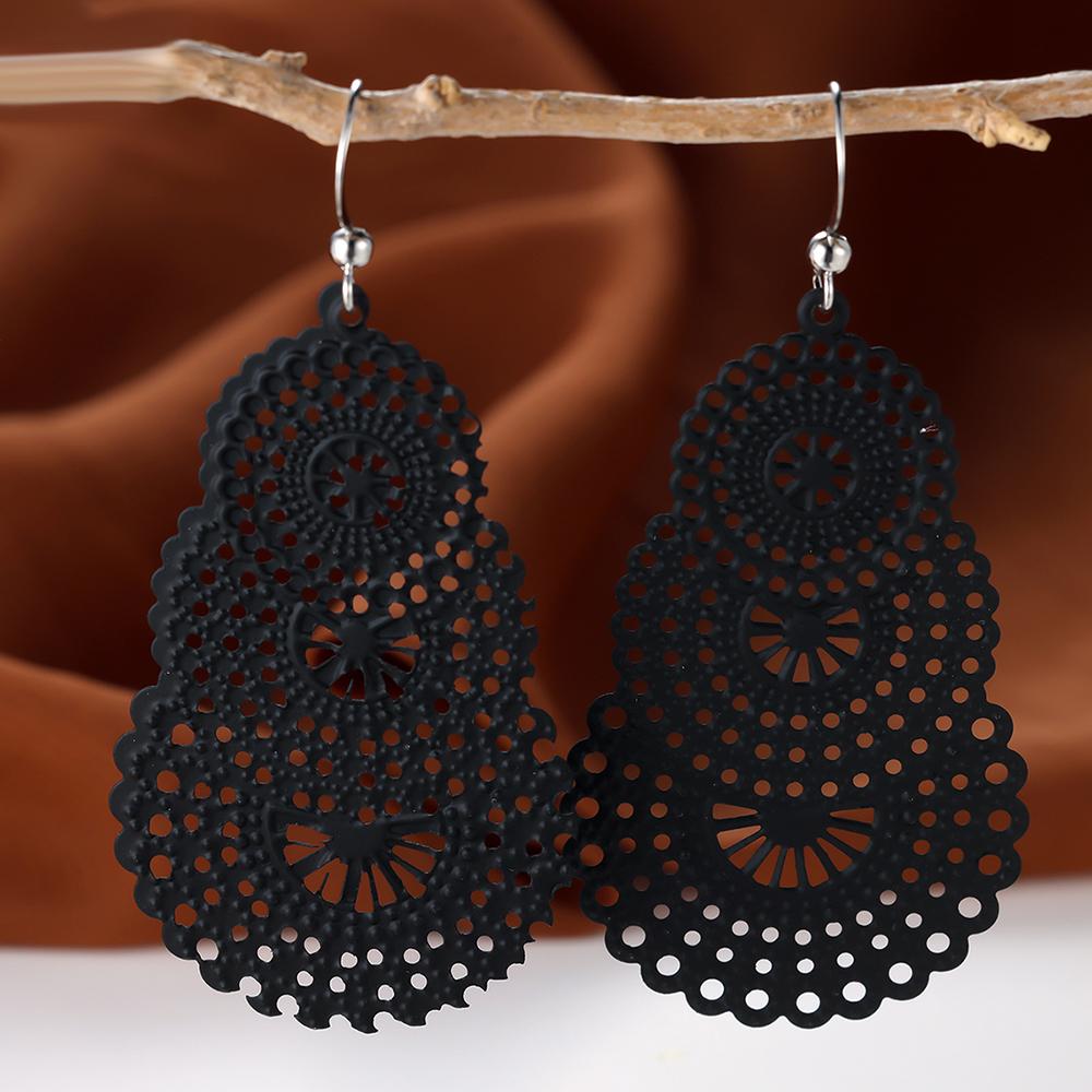 1 пара полых круглых висячих серег в стиле бохо, серьги-крючки, богемные украшения чёрный
1 пара полых круглых висячих серег в стиле бохо, серьги-крючки, богемные украшения чёрный