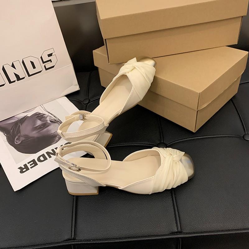 Mary Jane shoes women s bag head sandals 2024 new summer thick heel high heels pleated small fragrant style with skirt single shoes 35 бежевый
Mary Jane shoes women s bag head sandals 2024 new summer thick heel high heels pleated small fragrant style with skirt single shoes 35 бежевый