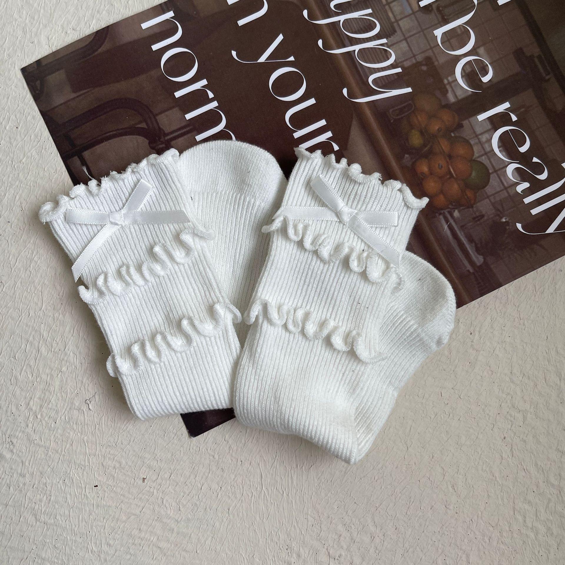 Новые гольфы для девочек с бантами ярких цветов, хлопковые дышащие чулки, носки принцессы, школьные темно-синие носки
Новые гольфы для девочек с бантами ярких цветов, хлопковые дышащие чулки, носки принцессы, школьные темно-синие носки