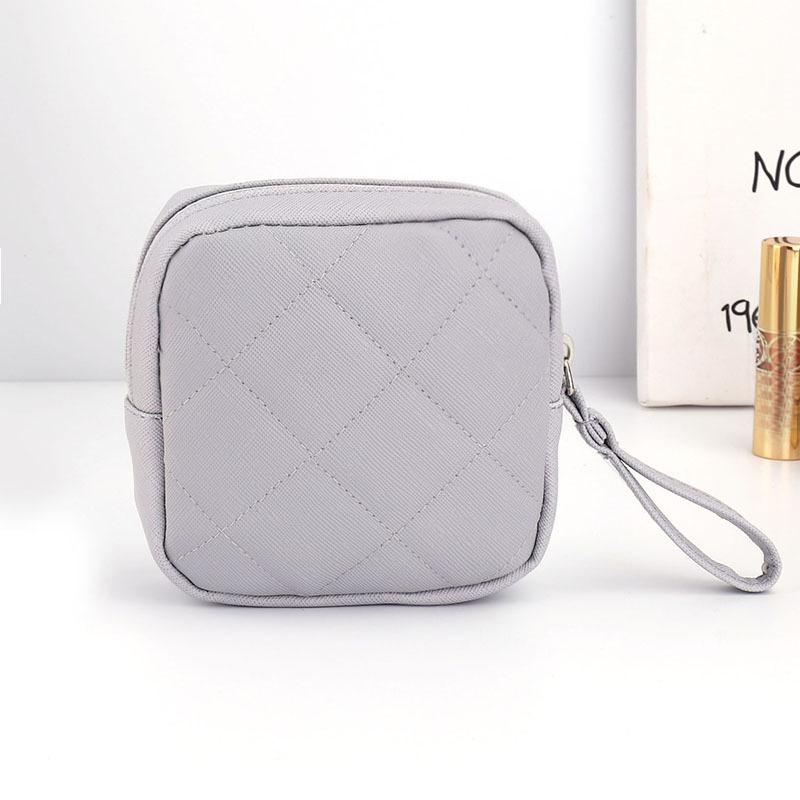 Wallet Bag Portable Sanitary Cotton Storage Bag Card Bag PU For Travel School Women сірий
Wallet Bag Portable Sanitary Cotton Storage Bag Card Bag PU For Travel School Women сірий
